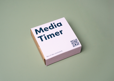 Adaptables Media timer showcased on a table